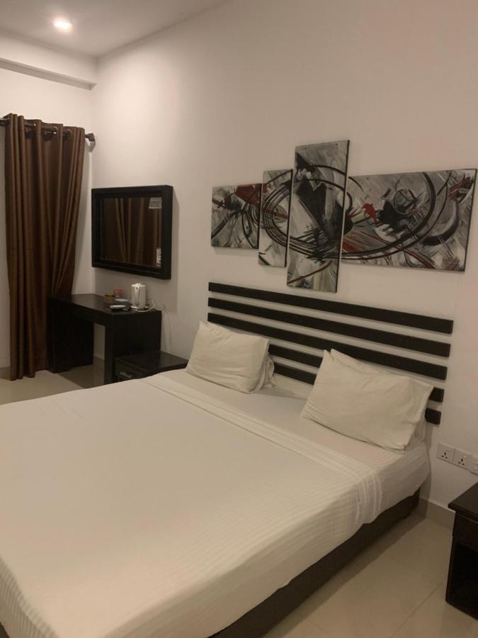 Sunrise Palace Negombo Eksteriør billede